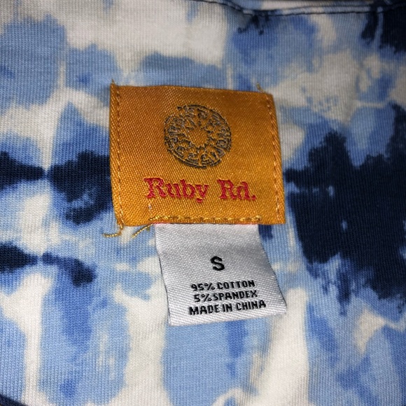 🧡💙Ruby Rd. Top - Picture 3 of 6